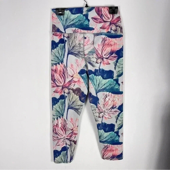 ❤️ Evolution and Creation Pants Womens  Large Capri Floral Active Yoga Leggings - Picture 2 of 5